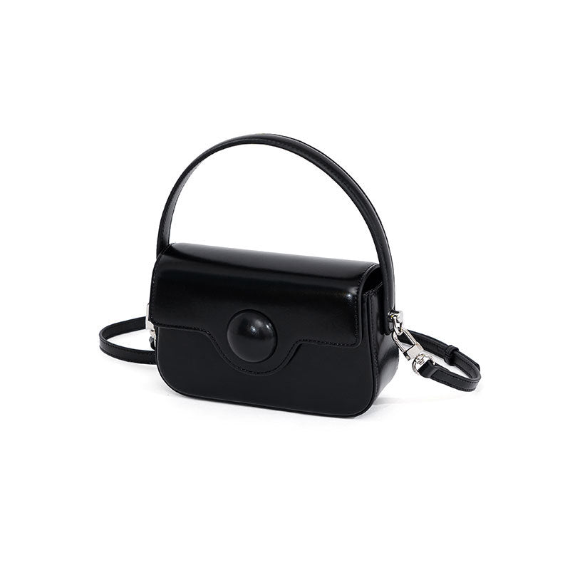 Luxurious Leather Camera Bag Minimalist Small Square Crossbody Shoulder Handbag for Women Summer Accessory with Style and Versatility