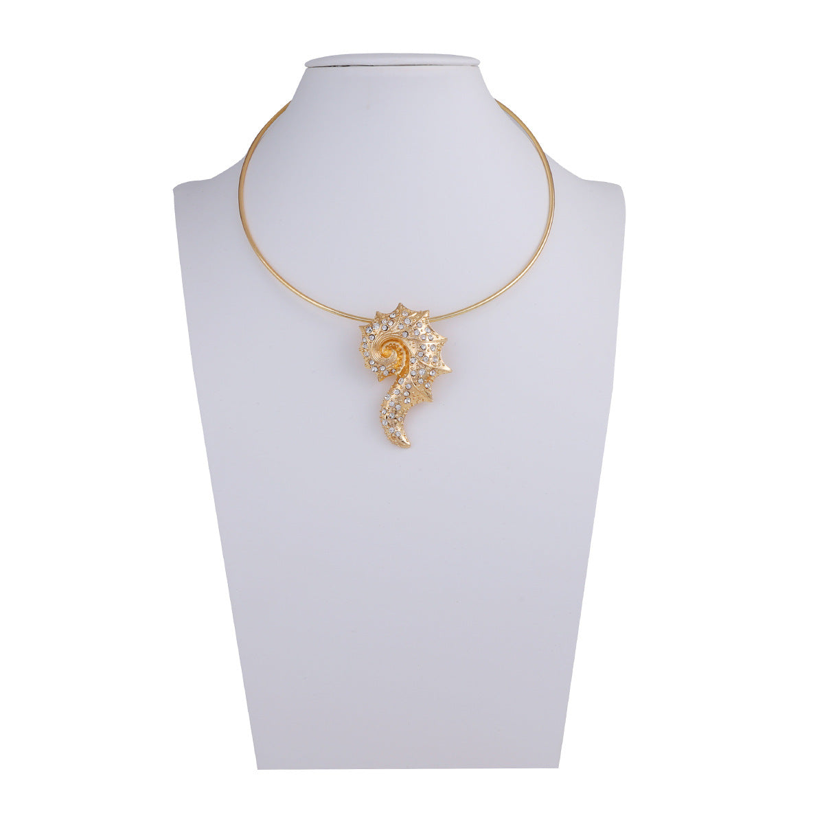 Chic Ocean-Inspired Pendant Necklace with Alloy and Zircon Stone - Minimalist Luxury Shell Design for Effortless Beachside Charm