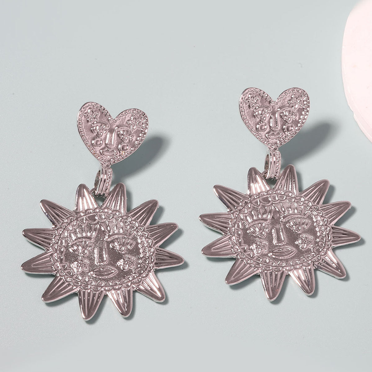 Unique Minimalist Alloy Sunflower Pendant Heart Earrings - Eye-Catching and Versatile Accessories for Every Occasion