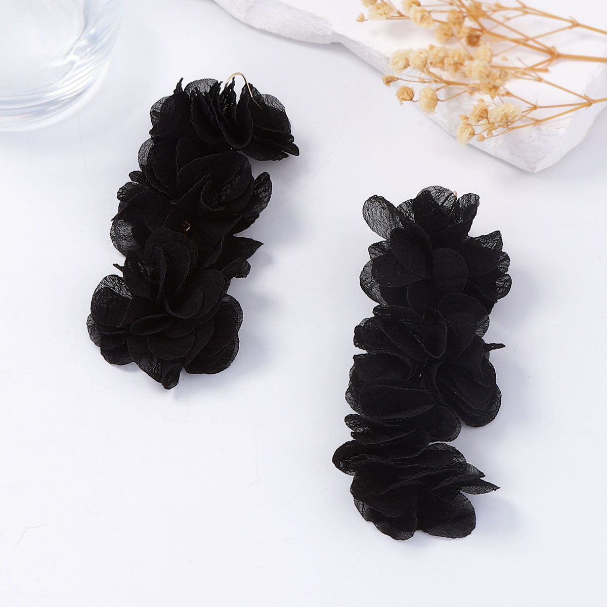 Exaggerated Floral Fabric Drop Earrings for Women - Versatile Spring/Summer Essential for Everyday Style and Commuting