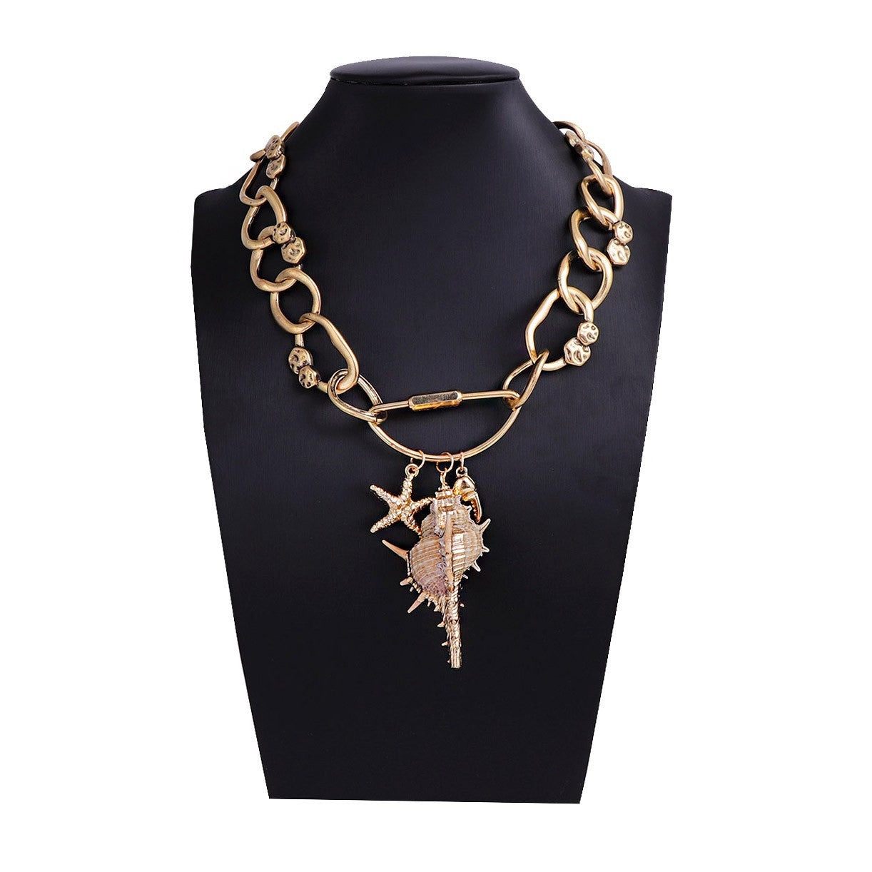 Stylish Ocean-Inspired Casual Resort Alloy Chain Seashell Pendant Necklace - Luxurious Women's Fashion Accessory for Effortless Elegance