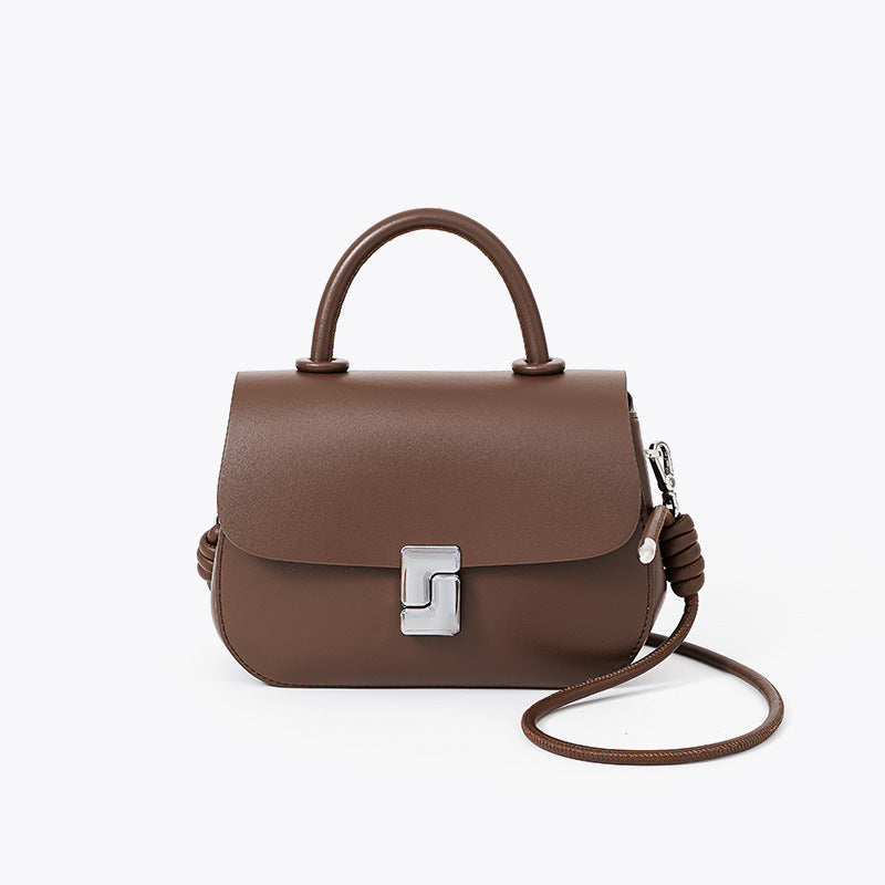 Saddle Bag with Large Capacity Genuine Leather Tote, Ideal for Commuting and Casual Wear