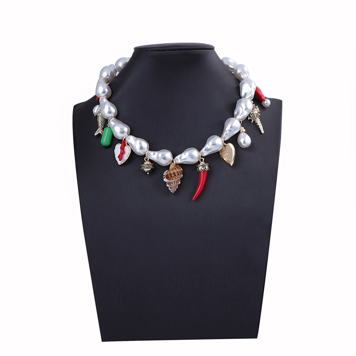 Elegant Baroque-Inspired Faux Pearl Heart Alloy with Ceramic Fish and Seashell Pendants – Stunning Women’s Necklace Collection