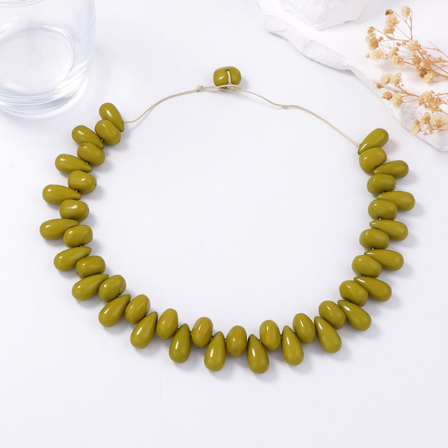 Chic Bohemian-Inspired Irregular Geometric Water Drop Clavicle Chain Bracelet for Women – Elevate Your Style with Unique Minimalism and Elegant Luxury