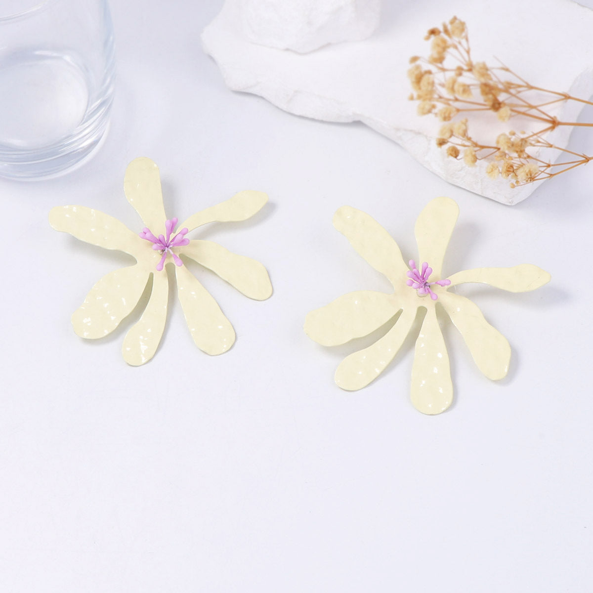 Stylish Personalized Metal Drop Oil Exaggerated Floral Stud Earrings – Versatile Everyday Accessories for a Chic Vacation Look