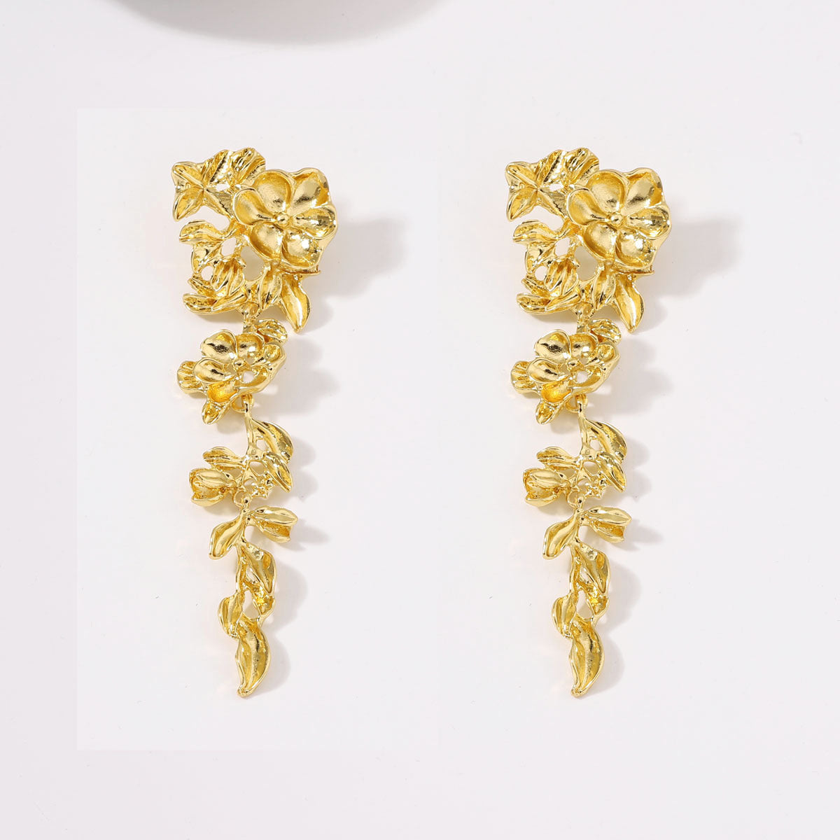 Chic and Minimalist Floral Metal Earrings for Women – Trendy, Unique, and Perfect for Any Casual Outfit
