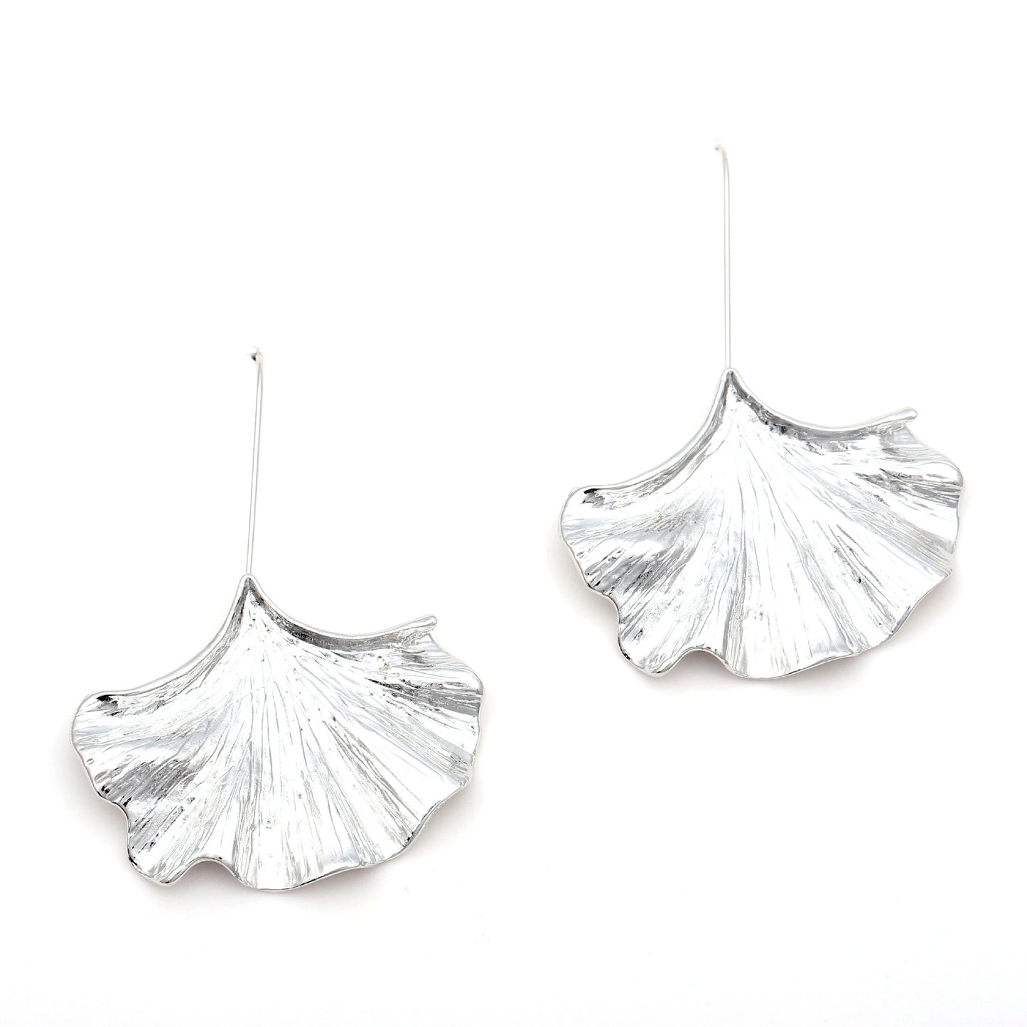 Exquisite Oversized Ginkgo Leaf Alloy Earrings - Minimalist Creative Design with Stylish Metallic Finish for a Unique Fashion Statement