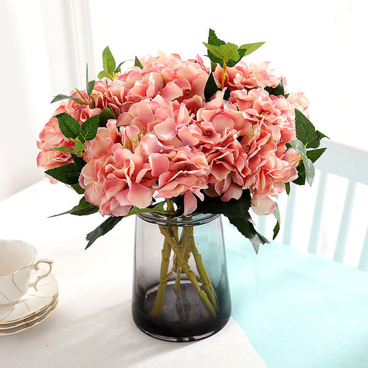 Lifelike Hydrangea Decor -  Artificial Wedding Flowers for Elegant Bridal Arrangements, Perfect for California Weddings and Event Decorations