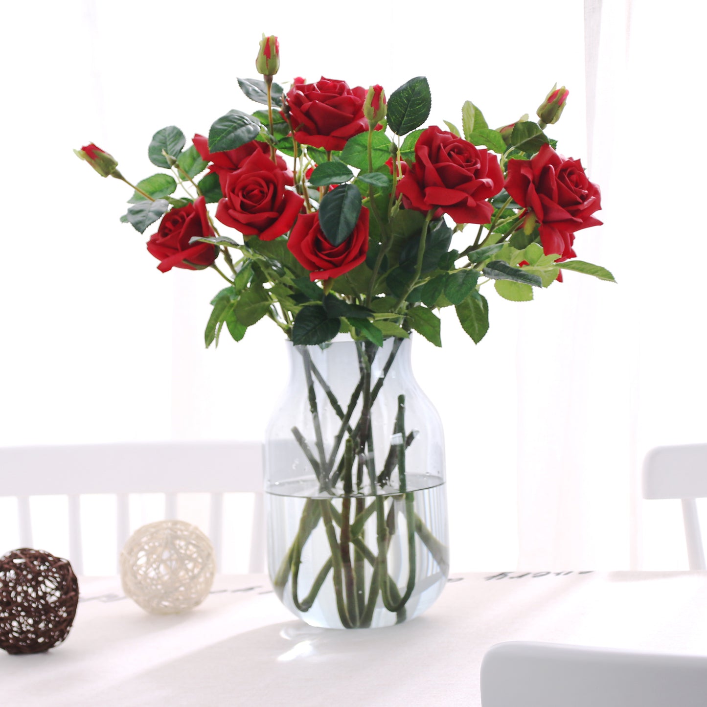 Elegant Faux Touch Floral Arrangement - 3-Head Moisturizing Roses for European-Style Home Décor, Dining Table Centerpiece, Wedding Celebrations & Model Home Decorations