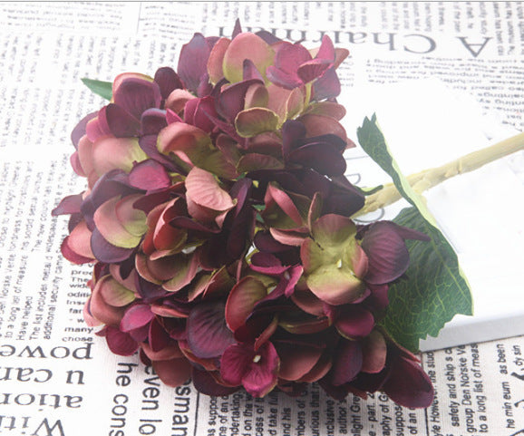 Realistic Hydrangea Single Stem with Two Leaves - Nordic Style Artificial Flowers for Weddings, Event Decorations, and Bouquets