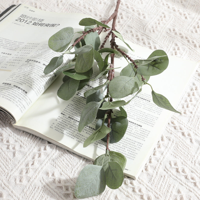 Realistic Faux Eucalyptus Branch with Single Eucalyptus Leaves - Scandinavian Style Home Decor Greenery for Modern Interiors - Perfect for Money Plant Aesthetic