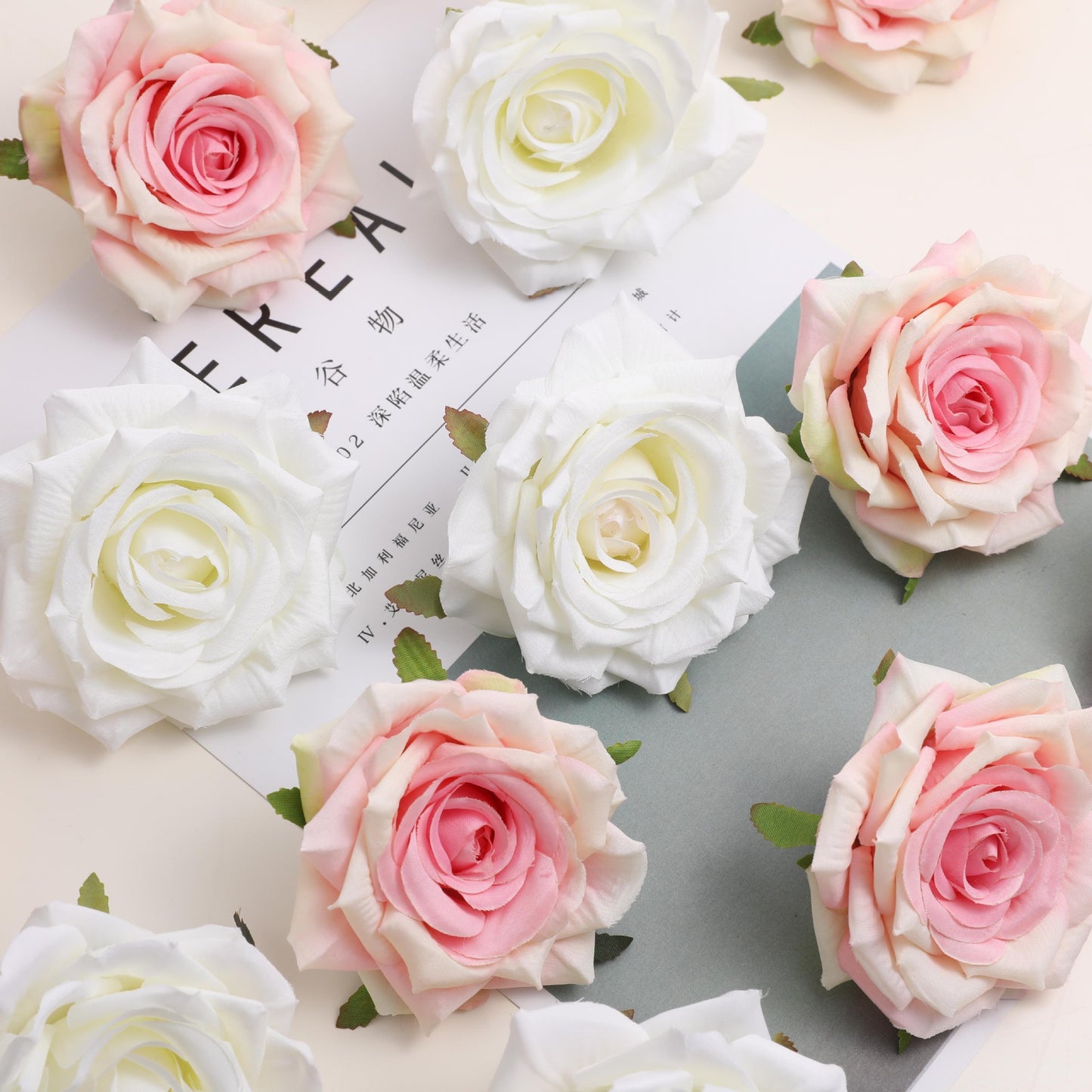 Lifelike Paris Rose Flower Heads for Wedding Decor -  DIY Gift Box with永生 (Everlasting) Roses for Lasting Memories