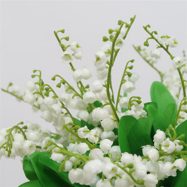 Elegant Single Stem Lily of the Valley Bouquet for Brides - Handmade DIY Floral Decor, Perfect for Home Table Arrangements and Special Events - Stylish Plastic Faux Flowers