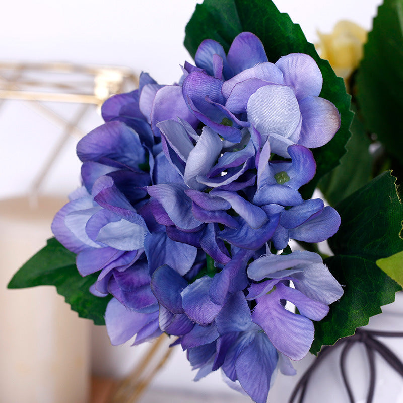 Realistic Hydrangea Bouquet - Stunning Artificial Silk Flowers for Home Decor, Wedding Celebrations, and Events