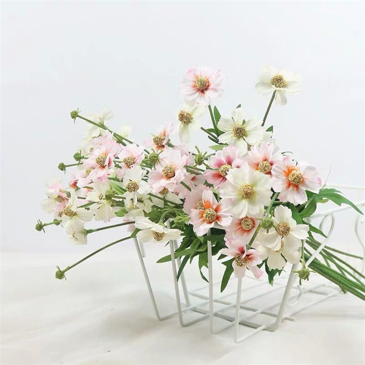 Charming Artificial Daisy Flowers for Table Decor - Perfect for Weddings, Home Accents, and Creative Floral Arrangements