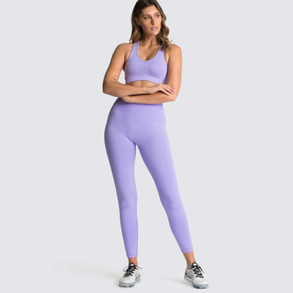 Seamless Yoga Outfit for a Sculpted Butt Beautiful Back High Waisted Butt Lifting Leggings Supportive Sports Bra for Comfort and Performance