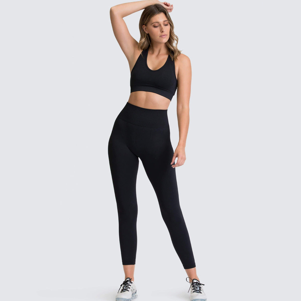 Seamless Yoga Outfit for a Sculpted Butt Beautiful Back High Waisted Butt Lifting Leggings Supportive Sports Bra for Comfort and Performance