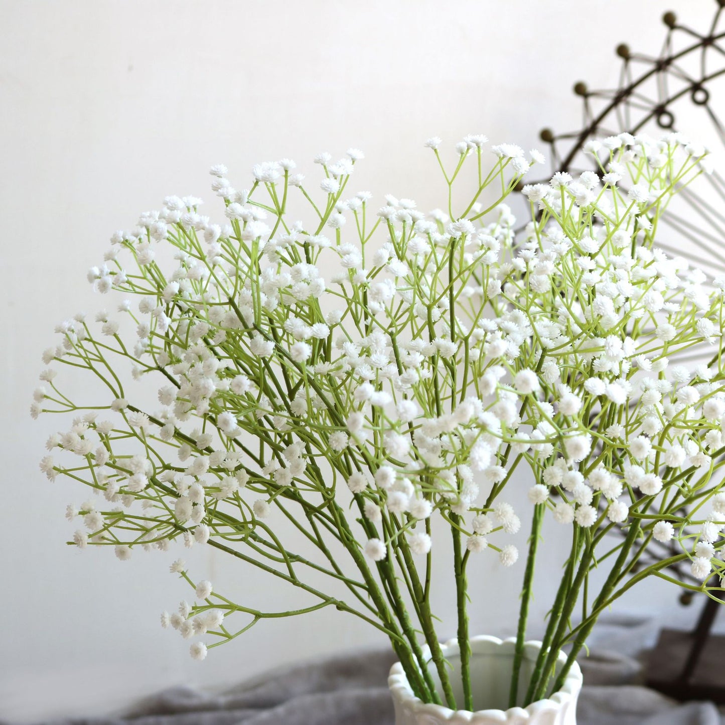 Stunning Faux Baby's Breath Bouquet - Elegant Single Stalk Floral Home Decor, Perfect for Weddings and Creative Arrangements