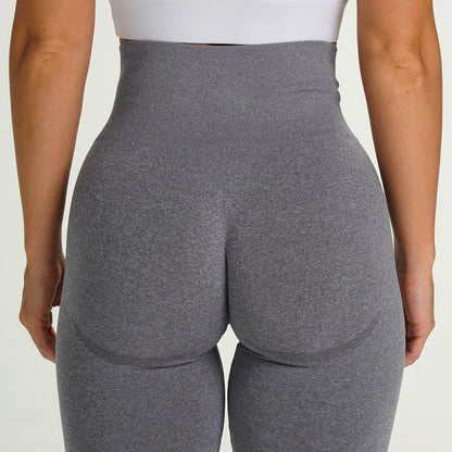 Summer Fashion Seamless Yoga Shorts for Women High Waisted Breathable and Workout Leggings for Fitness Enthusiasts