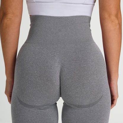 Summer Fashion Seamless Yoga Shorts for Women High Waisted Breathable and Workout Leggings for Fitness Enthusiasts