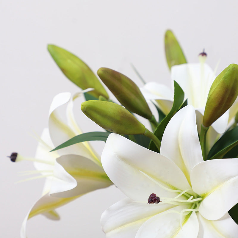 Realistic Miniature Lily Flower Home Decor – Stunning Faux Floral Arrangement for Living Room and Indoor Spaces