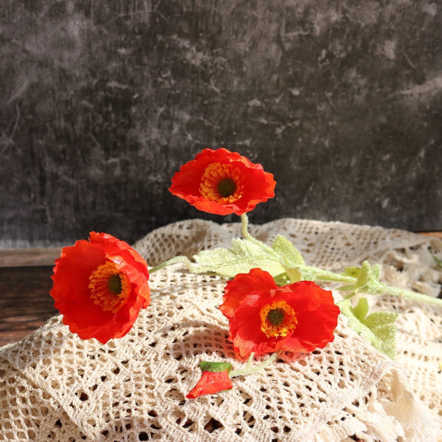 Stunning Icelandic Poppy Silk Flowers for Weddings - 4-Pronged Flower Arrangements Perfect for Aisle Decor and Elegant Floral Walls