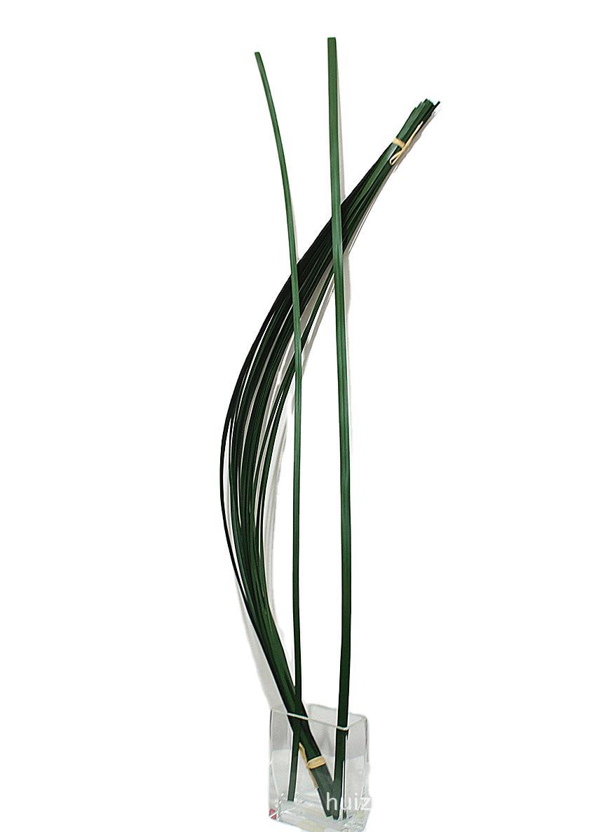 Realistic Faux Flowers - 18-Piece Variegated Sword Leaf Grass Stems for Stunning Floral Arrangements and Creative Craft Projects