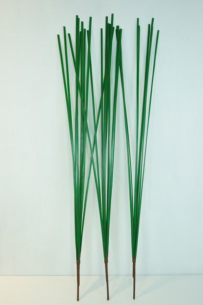 Realistic Touch Faux Greenery with Reeds – Stunning Water-Wax Candle Arrangement for Home Decor, Floral Arrangements, and Artistic Centerpieces