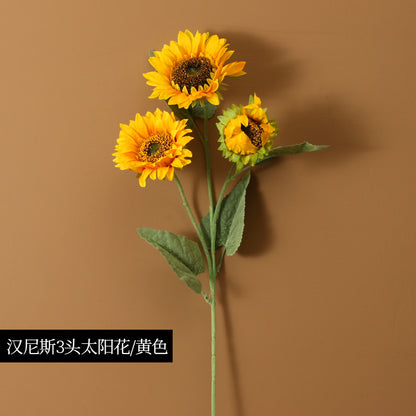 Realistic Artificial Sunflower Bouquet - Stunning Large Sunflowers for Wedding and Home Decoration - Lifelike Floral Arrangement for Every Occasion