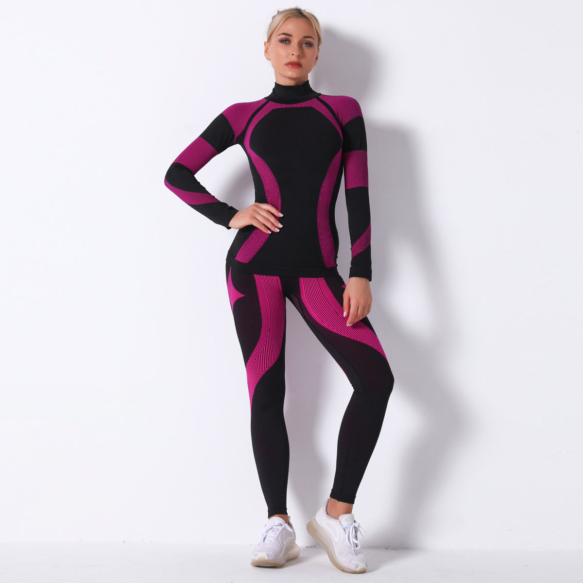 Seamless Knitted Striped Long Sleeve Yoga Set for Women Moisture Wicking Outdoor Fitness Wear for Gym and Yoga Enthusiasts