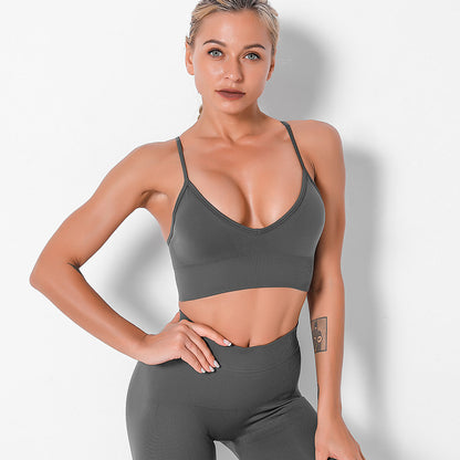 Seamless Knitted Sports Bra and Fitness Tank Top with French Triangle Design for Active Lifestyles and Maximum Comfort