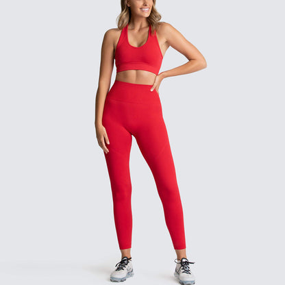 Seamless Fitness Yoga Set Breathable Sports Bra and Moisture Wicking Leggings for Comfort and Performance