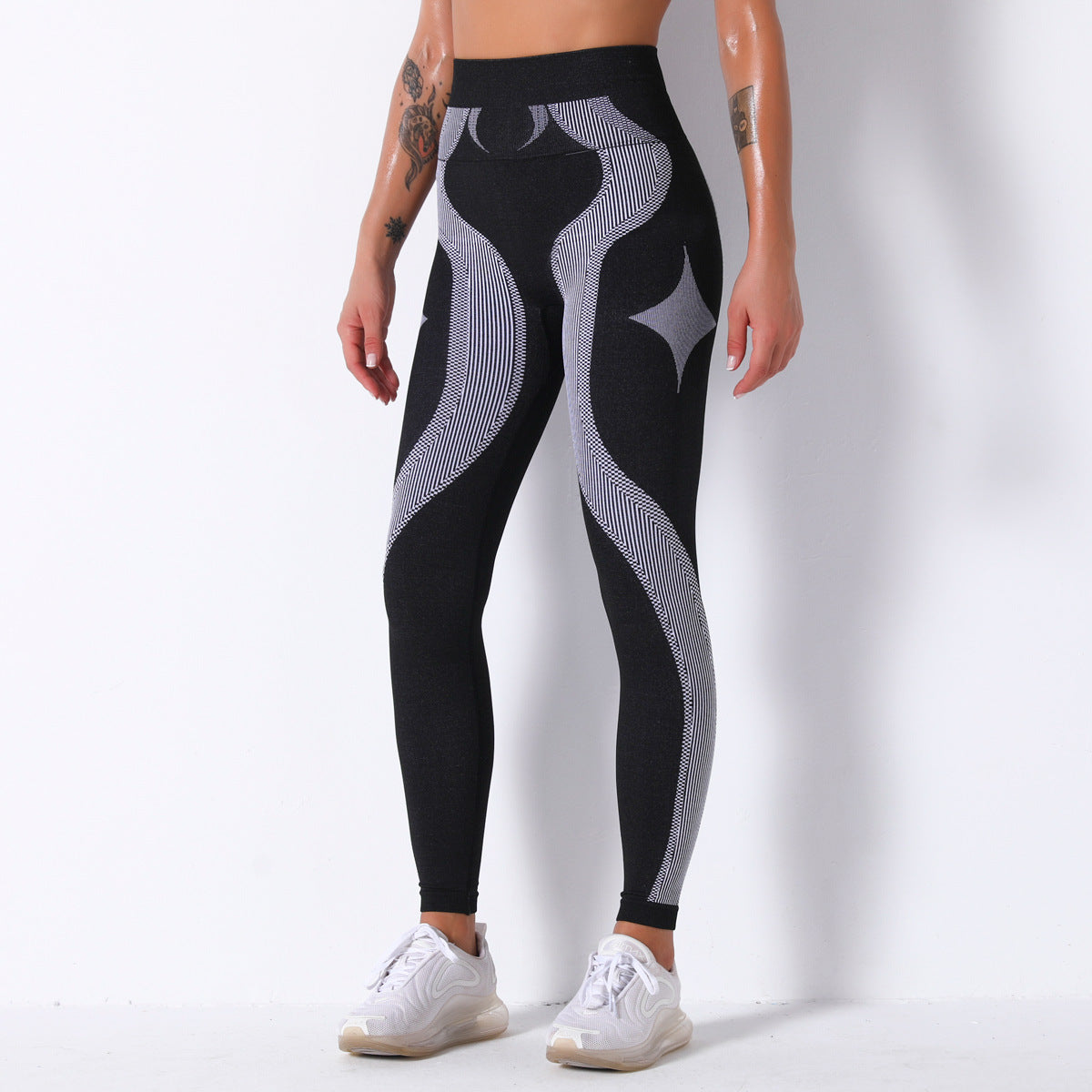 Seamless Striped High Waisted Butt Lifting Leggings for Women Quick Dry for Running Yoga and Fitness