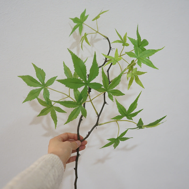 Stylish Faux Greenery: Long-Stemmed Maple Leaf Wall Decor for Elegant Floral Arrangements, Wedding Decorations, and Landscape Design