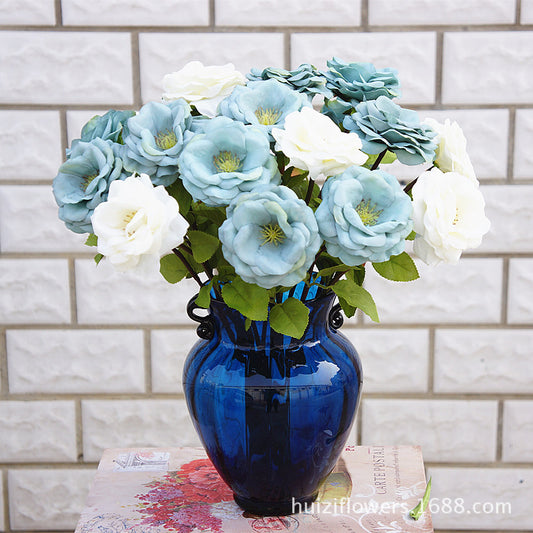 Realistic Short-Stemmed Faux Roses - Elegant Decorative Flowers for Home and Event Décor