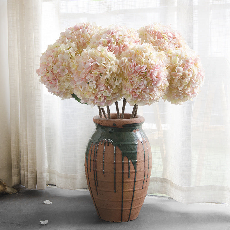 Elegant Bella Hydrangea Faux Flower Bouquet - Stunning European-Style Home Décor Decoration for Timeless Beauty