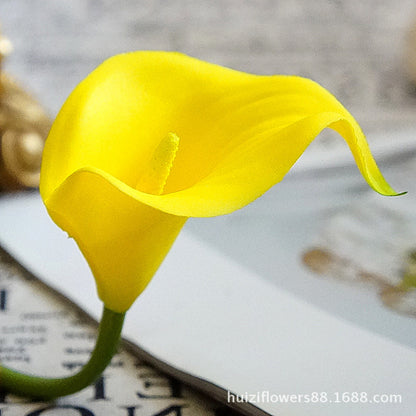 Realistic Mini Soft Silicone Calla Lily Stem - Perfect for Home Décor, Weddings, and Photography Props