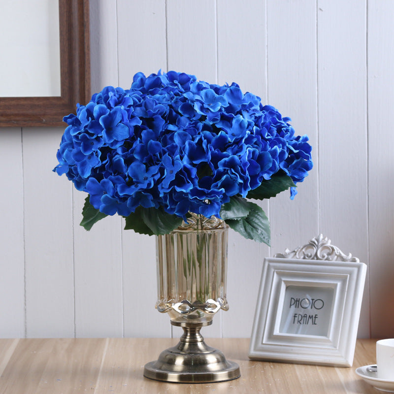 Realistic Artificial Hydrangea Bouquet - 5-Head Silk Flower for Weddings, Celebrations, and Home Décor - Stunning Bridesmaid Bouquets and Decorative Arrangements