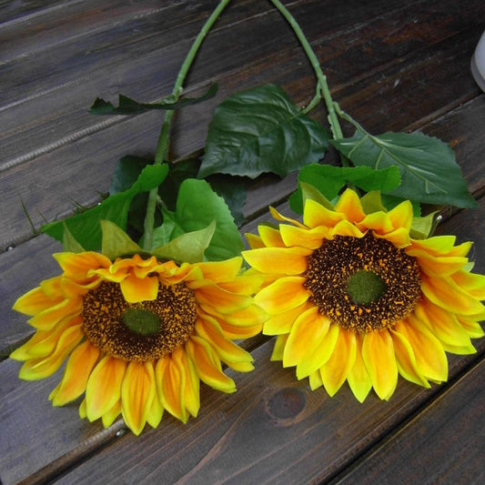 Lifelike Artificial Sunflower Bouquet for Home Décor - Stunning Simulation Flower for Weddings and Special Events