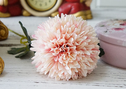 Single Stem Dreamy Dandelion Thistle Flower – Realistic Faux Flower for Home Decor, Wedding Celebrations, and Photography Styling