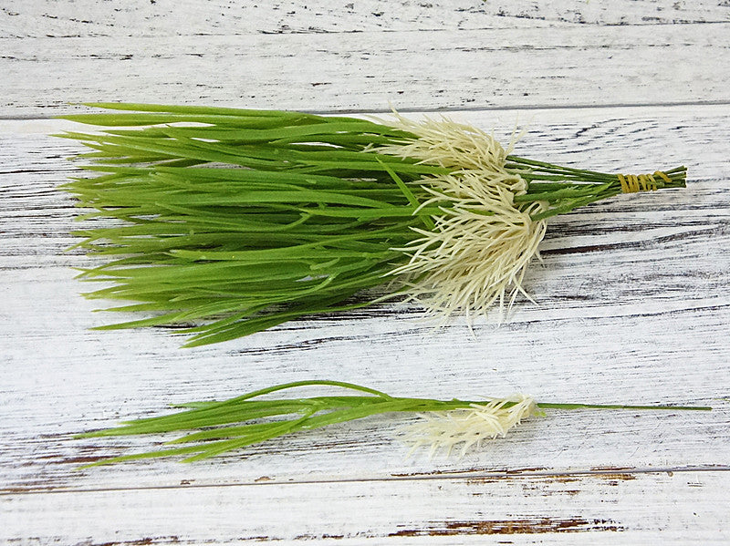 Realistic Plastic Water Grass and Wheat Sprouts (Creamy White Roots) - 12 Stems per Bundle for Home Décor and Decorative Accents