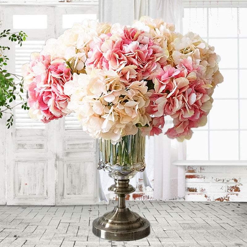 Realistic Short-Stemmed Hydrangea – Dreamy Faux Flower for Home Decor, Events & Photography – Perfect for Weddings and Soft Furnishings