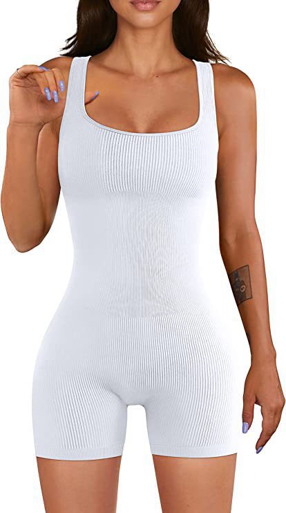 Seamless Ribbed V Back Yoga Jumpsuit Women's Sleeveless Bodysuit for Outdoor Fitness Activewear and Comfort