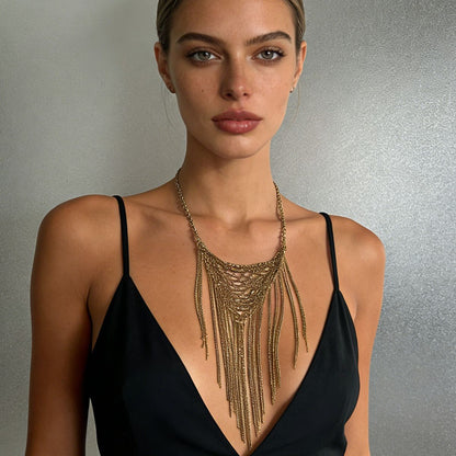 Chic Minimalist Statement Necklace with Metallic Exaggerated Triangle Multi-Strand Chain and Elegant Tassel Details