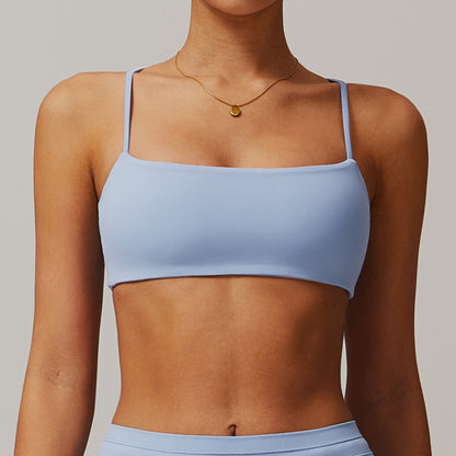 Indoor Layering Yoga Sports Bra with Quick Dry Features Slim Fit Workout Top Model 8579 for Comfort and Performance