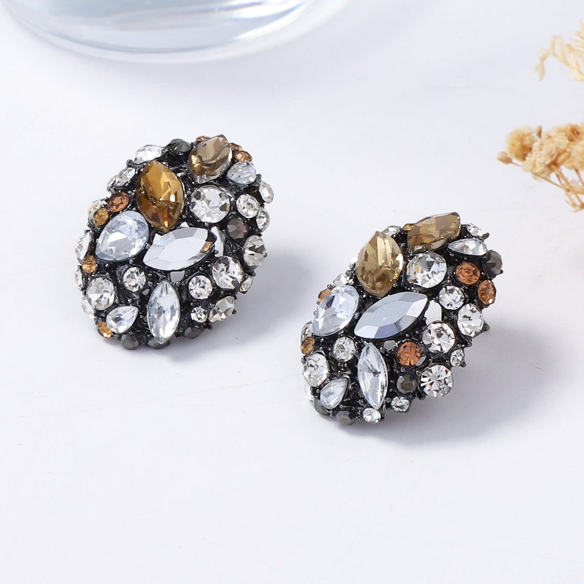 Elegant High-End Alloy Geometric Oval Earrings with Colorful Zircon Stones – Versatile Chic Accessory for Women