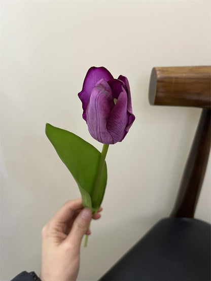 High-Quality Realistic Touch Tulip Bouquet - Perfect Home Décor for Photography and Weddings, Long-Lasting Artificial Flowers for Elegant Celebrations