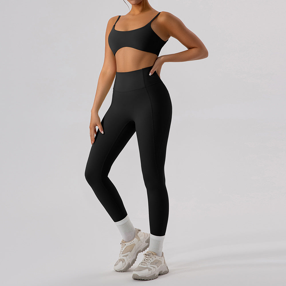 Quick Dry Form Fitting Yoga Outfit with Back Design Women's Compression Running and Fitness Training Set for Optimal Performance