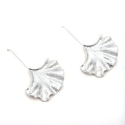 Exquisite Oversized Ginkgo Leaf Alloy Earrings - Minimalist Creative Design with Stylish Metallic Finish for a Unique Fashion Statement
