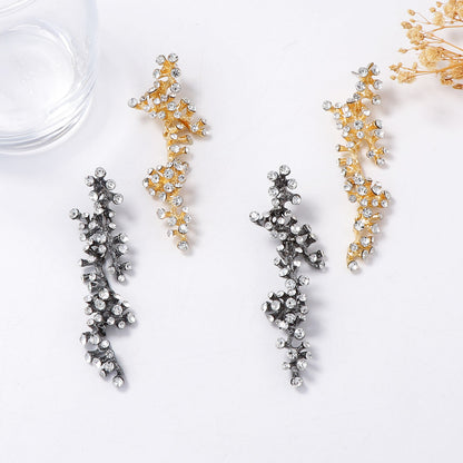 Elegant Long Drop Earrings with Full Rhinestone Cascade Design – Luxurious Alloy Statement Jewelry for Women, Perfect for Parties and Special Occasions